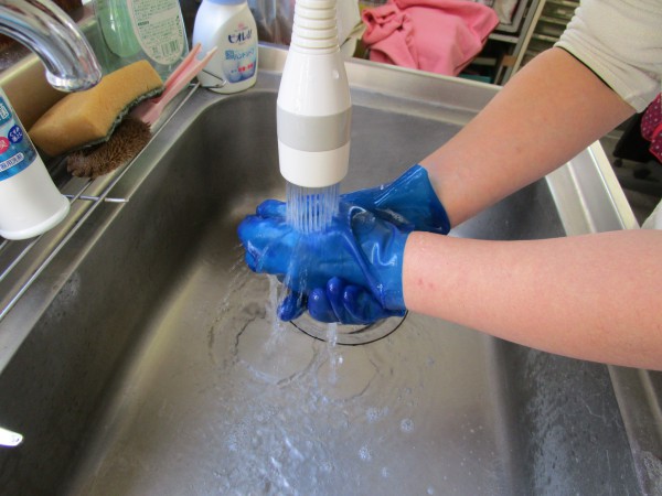 ゴム手袋の洗い方7